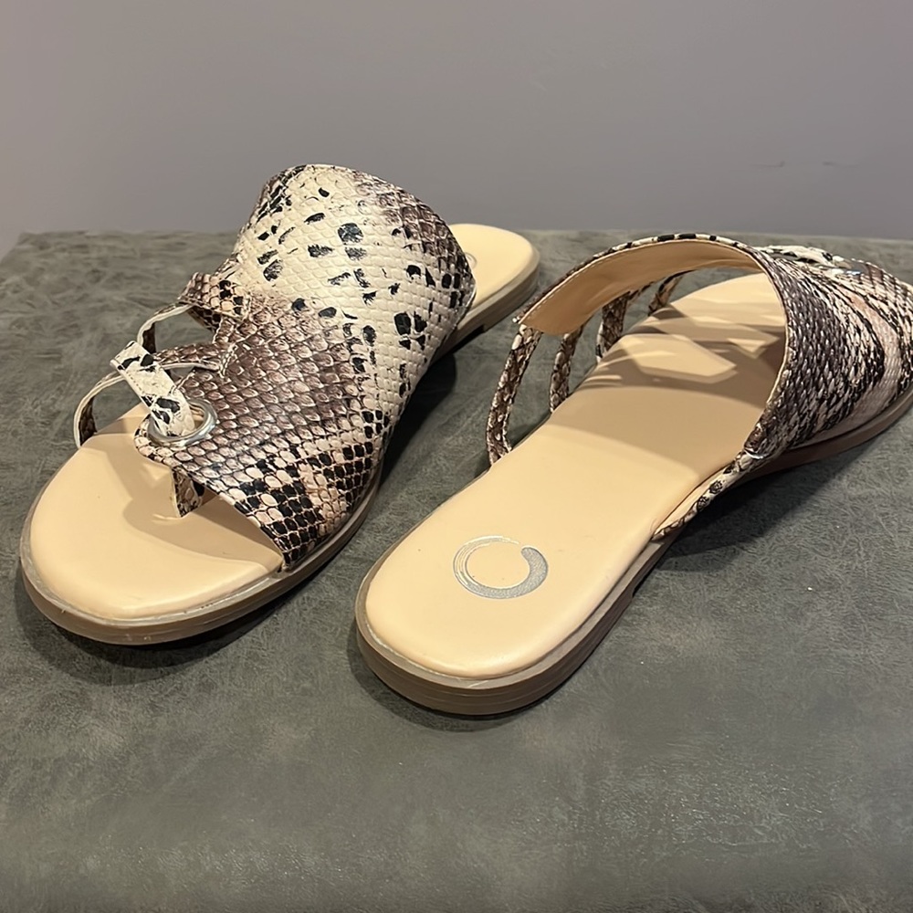 Reptile Print Pattern Slide - image 3